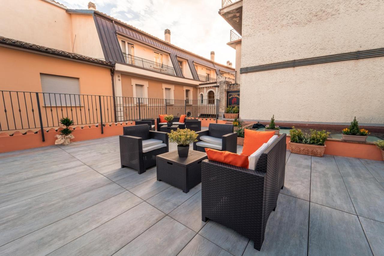 Albergo La Loggia Di San Martino 瓜尔多塔迪诺 外观 照片