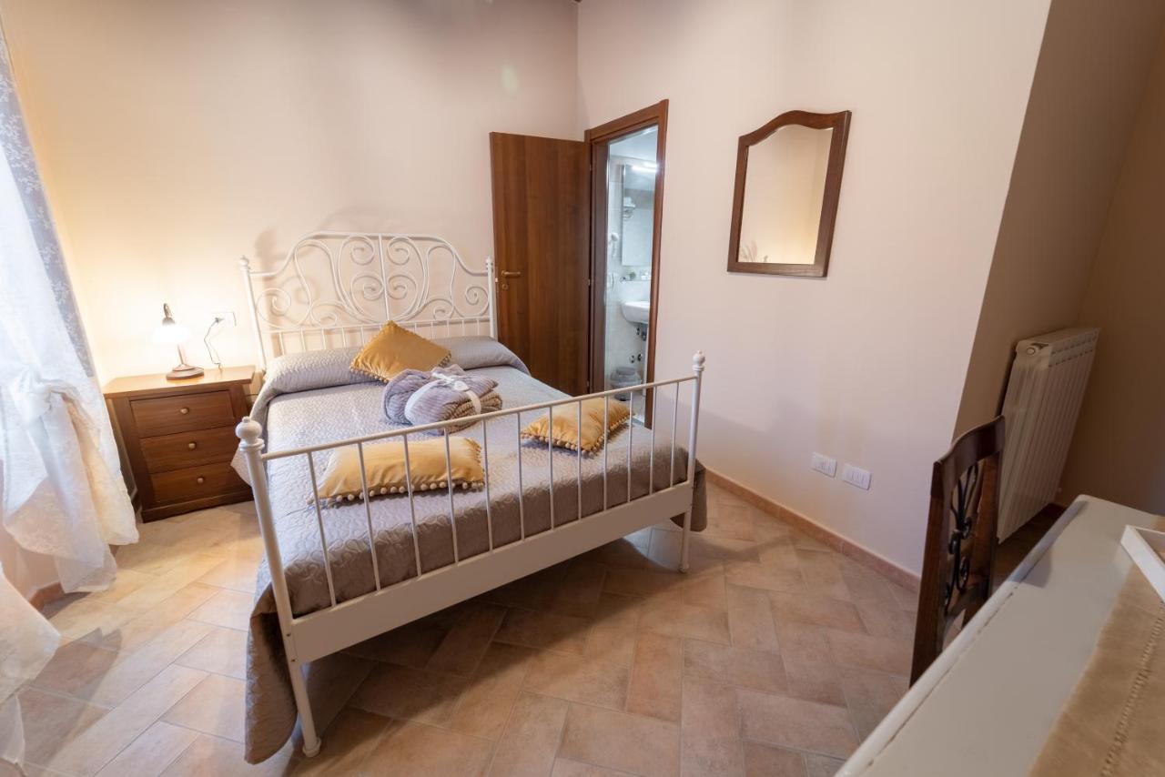 Albergo La Loggia Di San Martino 瓜尔多塔迪诺 外观 照片