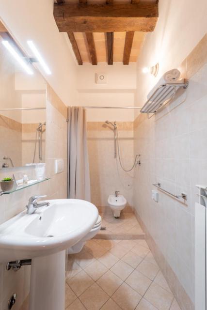 Albergo La Loggia Di San Martino 瓜尔多塔迪诺 外观 照片